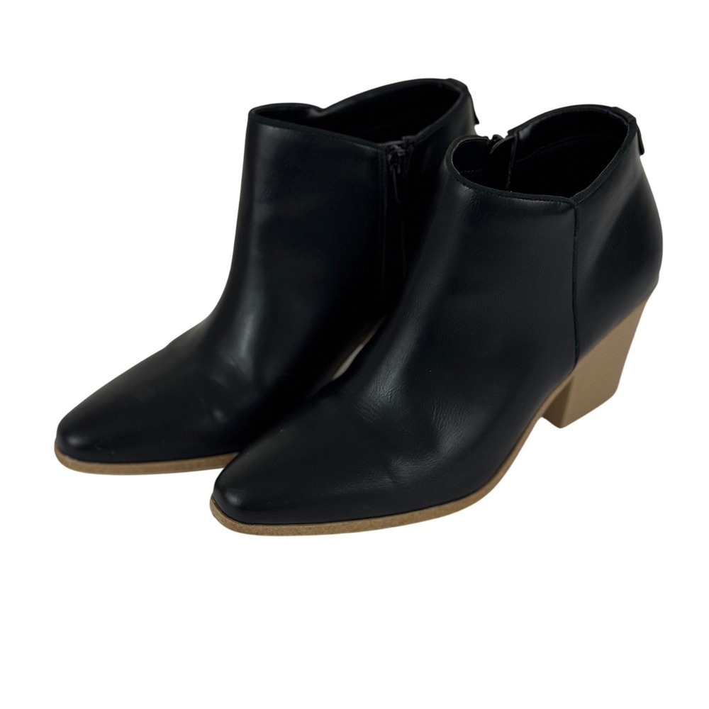 JustFab Black Ankle Boots Clean Girl Minimalist Modern Chic Block‎ Heel Size 8